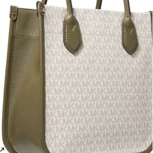 Michael Kors Signature Heidi Convertible Bag